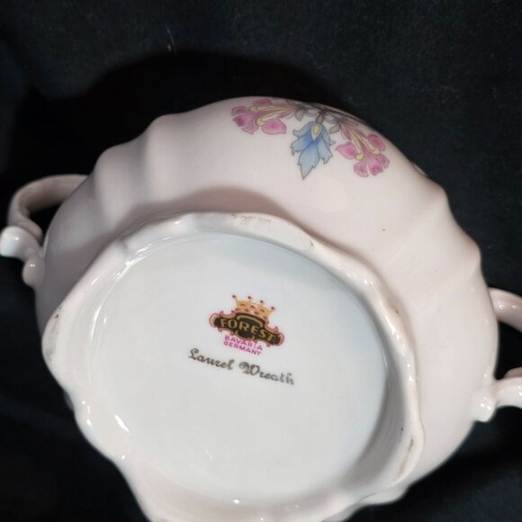 Vintage Forest Bavaria Germany Laurel Wreath Sugar Bowl & Creamer Set - Picture 5 of 13